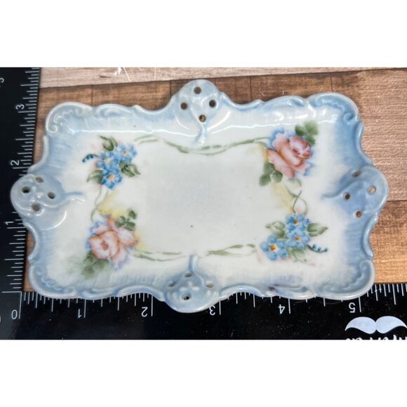 Vintage Hand Painted Porcelain Trinket Tray With Pink Roses & Blue Forget Me Not - Picture 1 of 3